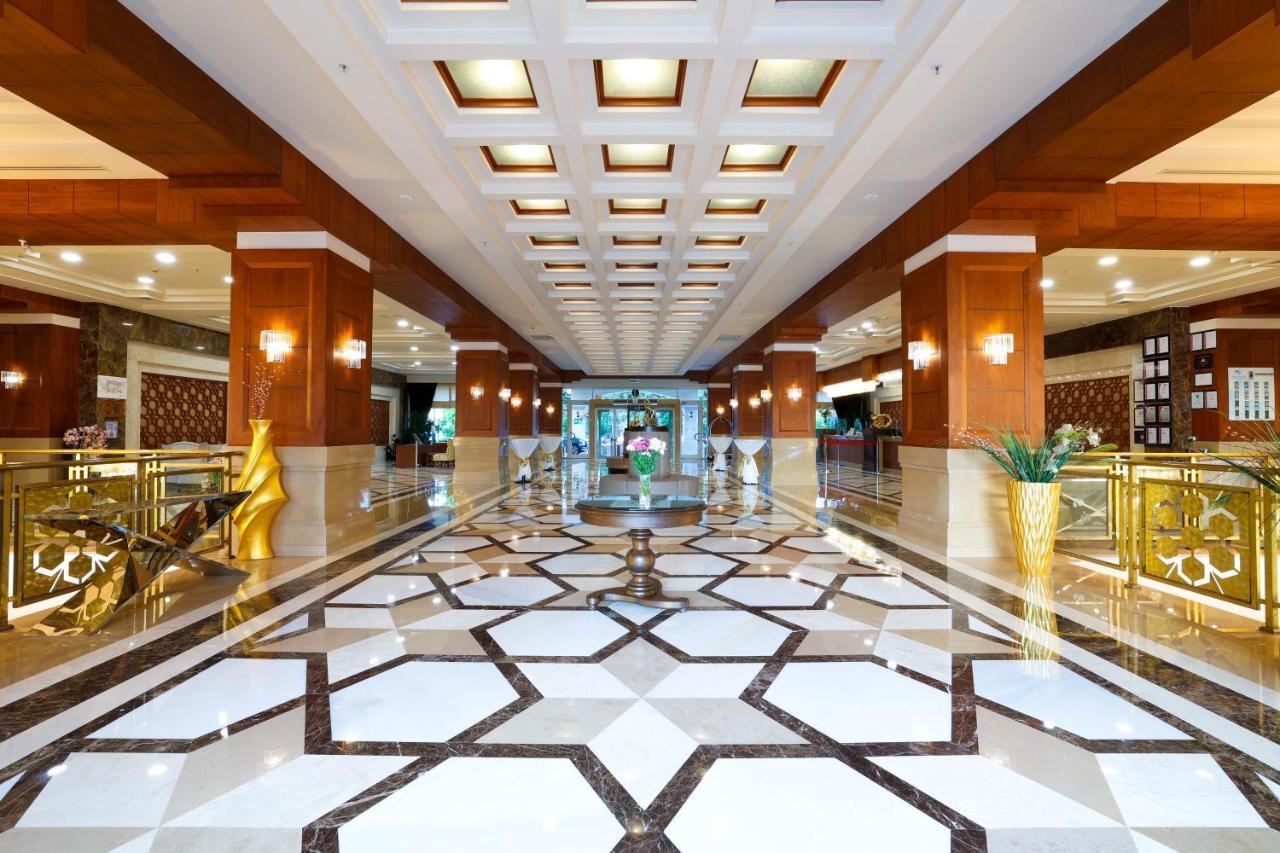 Crystal De Luxe Resort & Spa Кемер Екстериор снимка