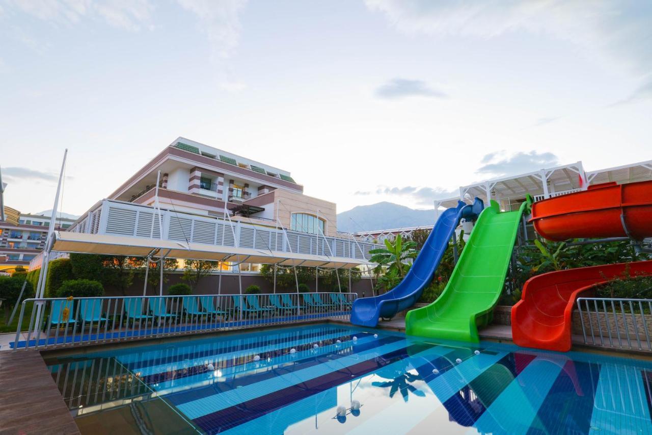 Crystal De Luxe Resort & Spa Кемер Екстериор снимка