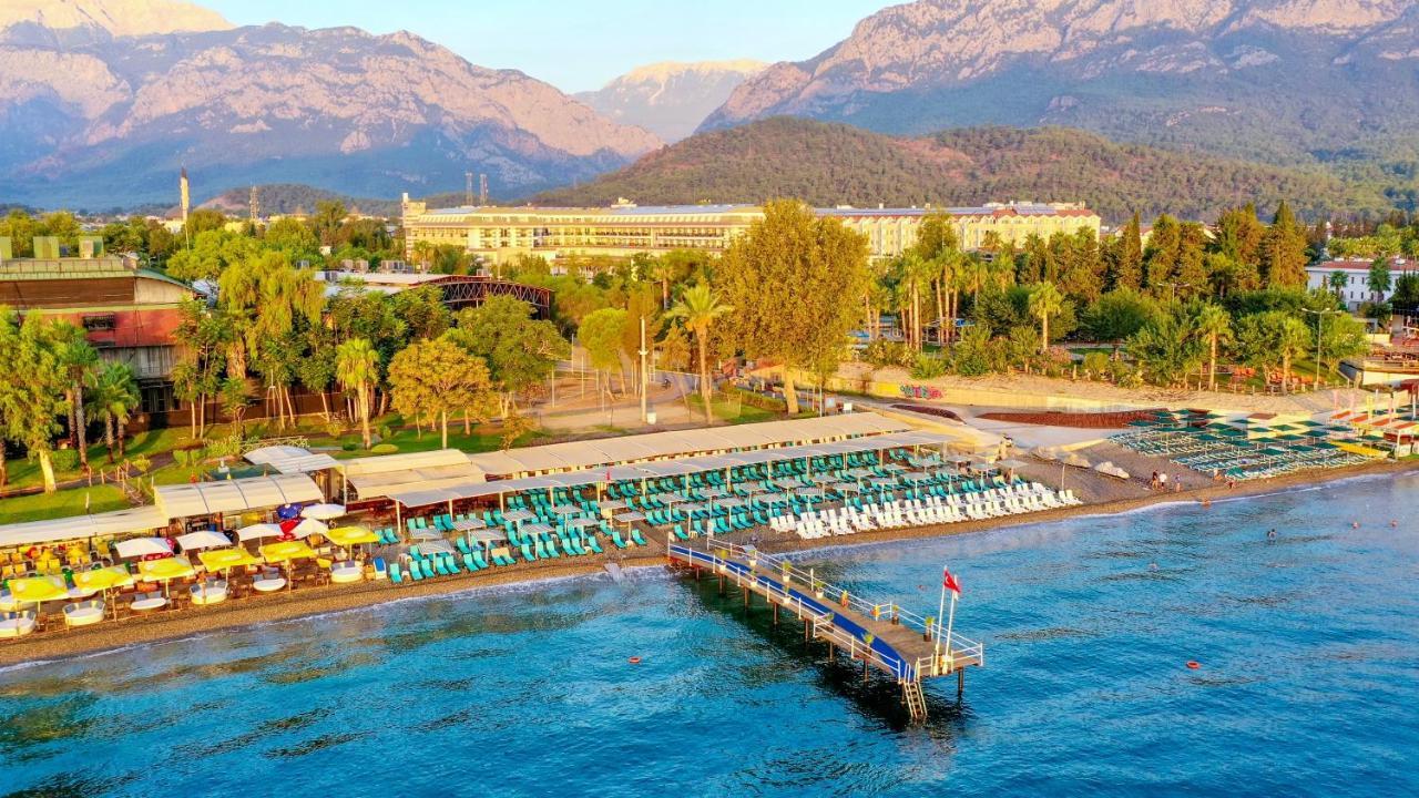 Crystal De Luxe Resort & Spa Кемер Екстериор снимка