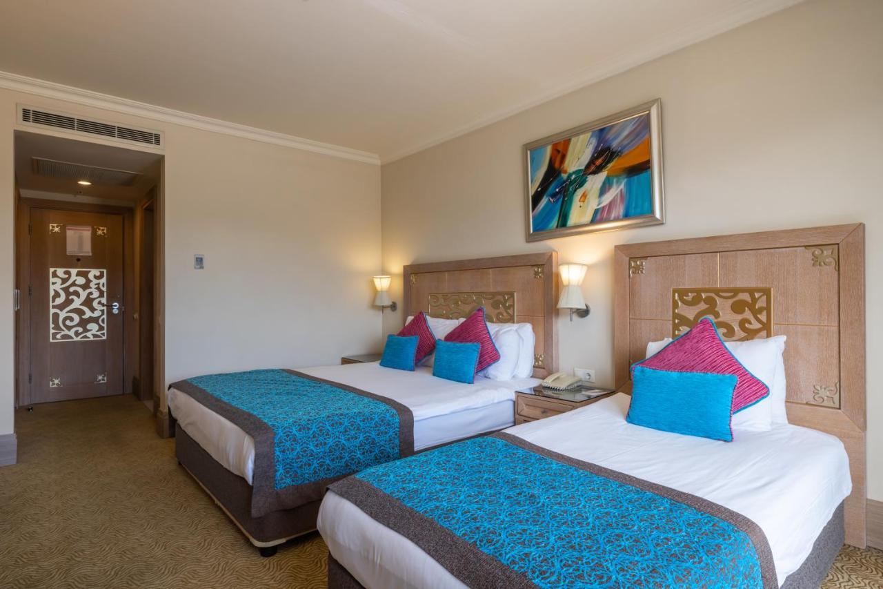 Crystal De Luxe Resort & Spa Кемер Екстериор снимка