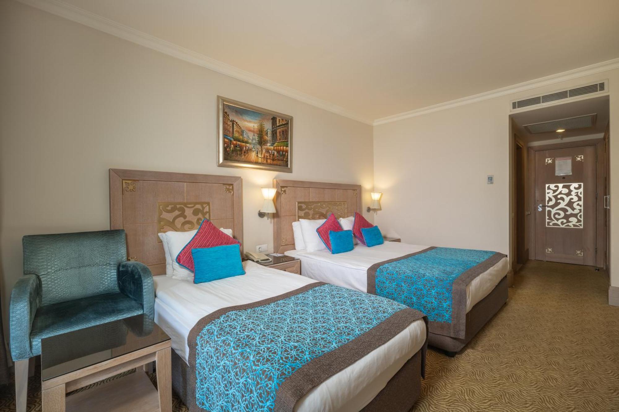 Crystal De Luxe Resort & Spa Кемер Екстериор снимка